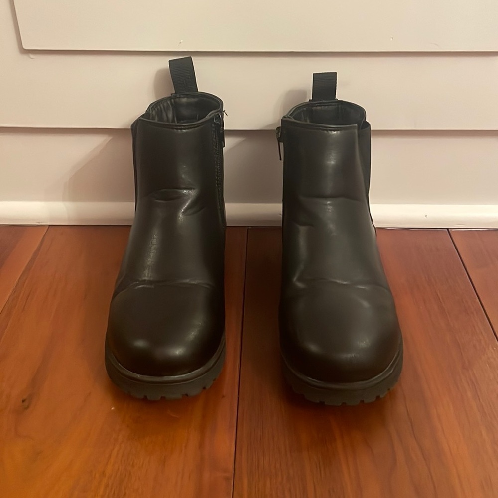 Steve Madden Boots
